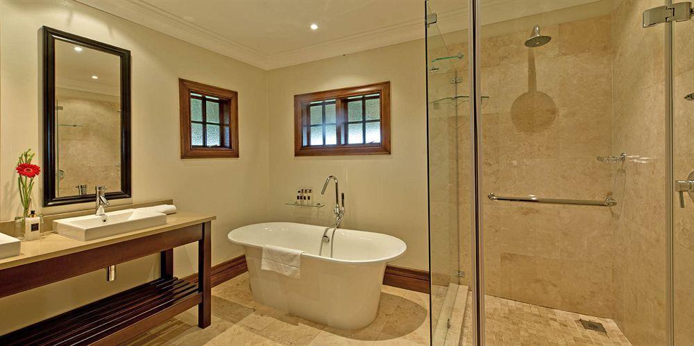 Champagne Sports Resort Drakensberg Экстерьер фото