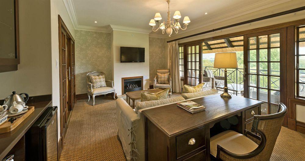 Champagne Sports Resort Drakensberg Экстерьер фото